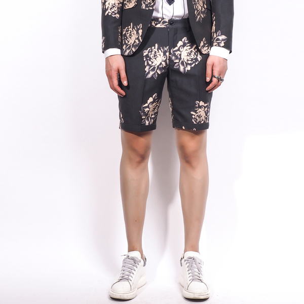 2023 Elegant Grey Beige Modern Floral Print Shorts For Men | PILAEO